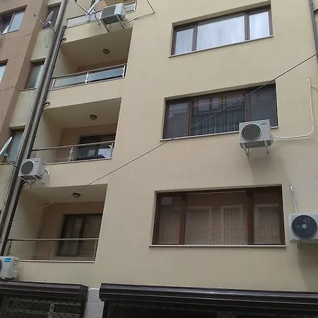 Apartament Lachezar Apartment