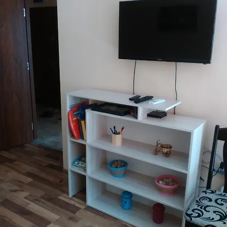 Apartament Lachezar Apartment *